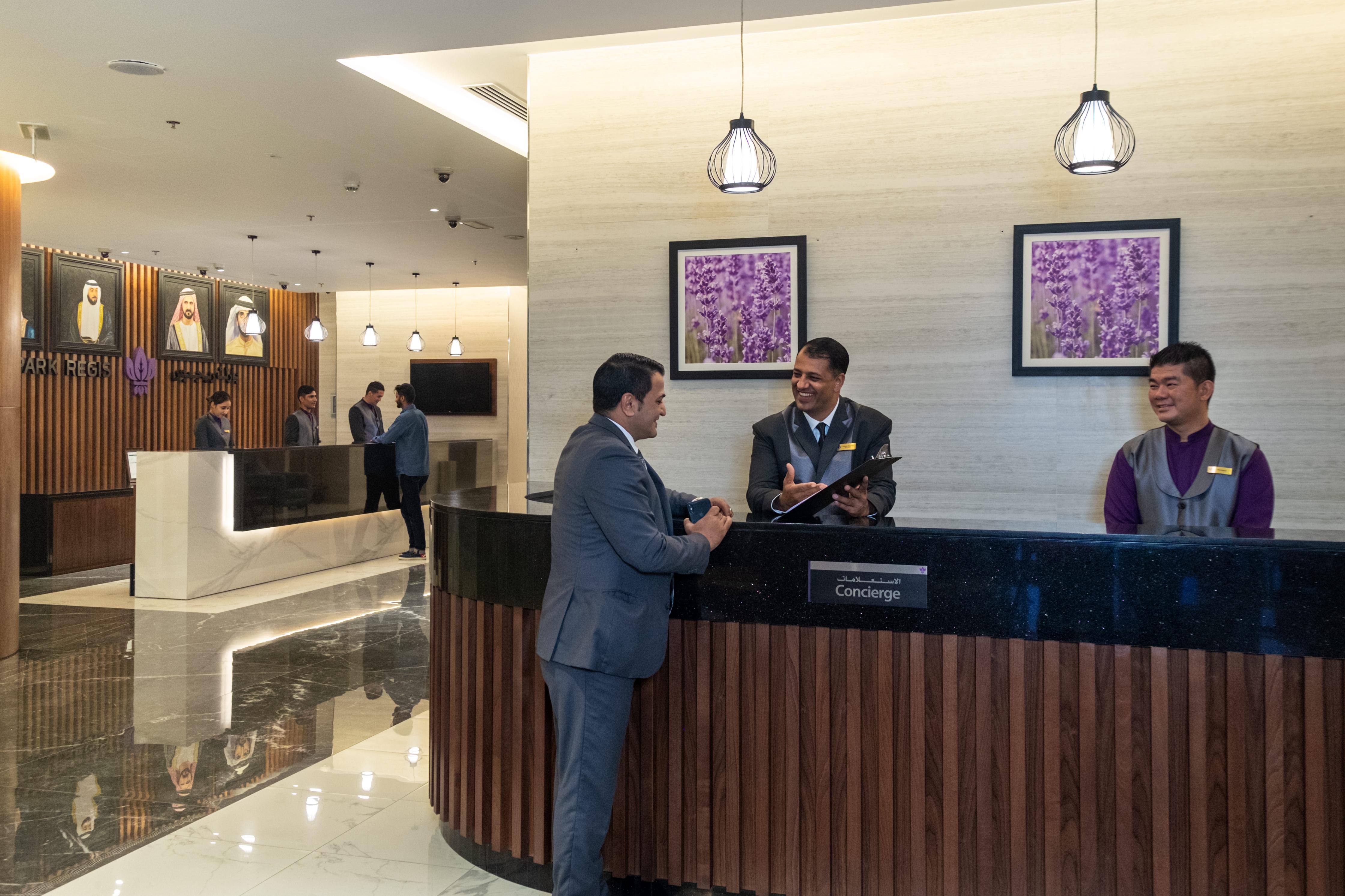 Отель Park Regis Business Bay Дубай Экстерьер фото