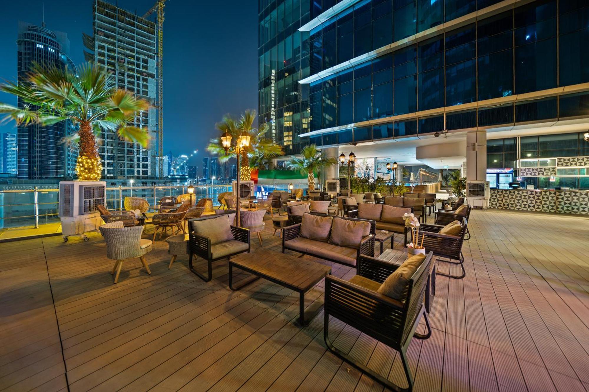Отель Park Regis Business Bay Дубай Экстерьер фото